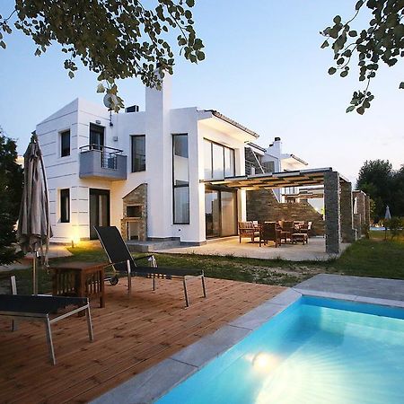 Sunny Sani Luxury Villas Szoba fotó