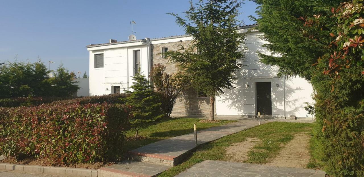Sunny Sani Luxury Villas Kültér fotó